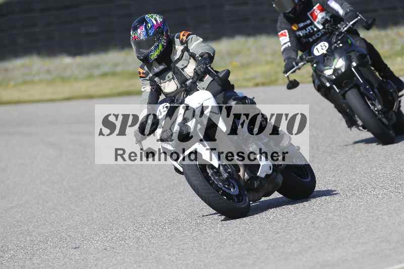 /01 02.04.2026 MAZ ADR/Gruppe gelb Gruppe gruen/45